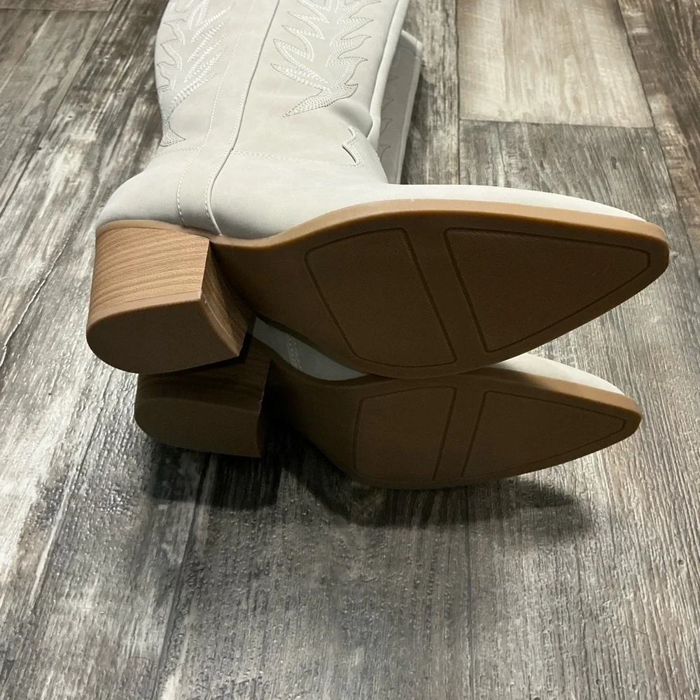 LC Lauren Conrad Women’s Knee-High Western Boot - Cream Size 9.5